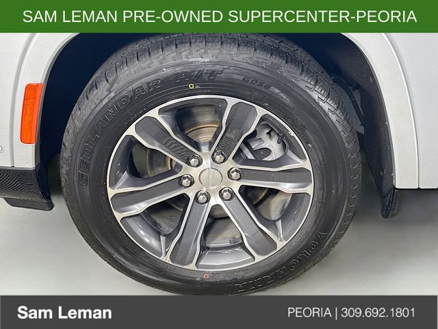 Used 2023 Jeep Grand Wagoneer 4WD w/ Flexible Seating Group image 33