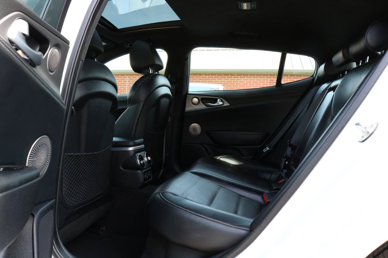 Used 2020 Kia Stinger GT2 AWD/4WD image 43
