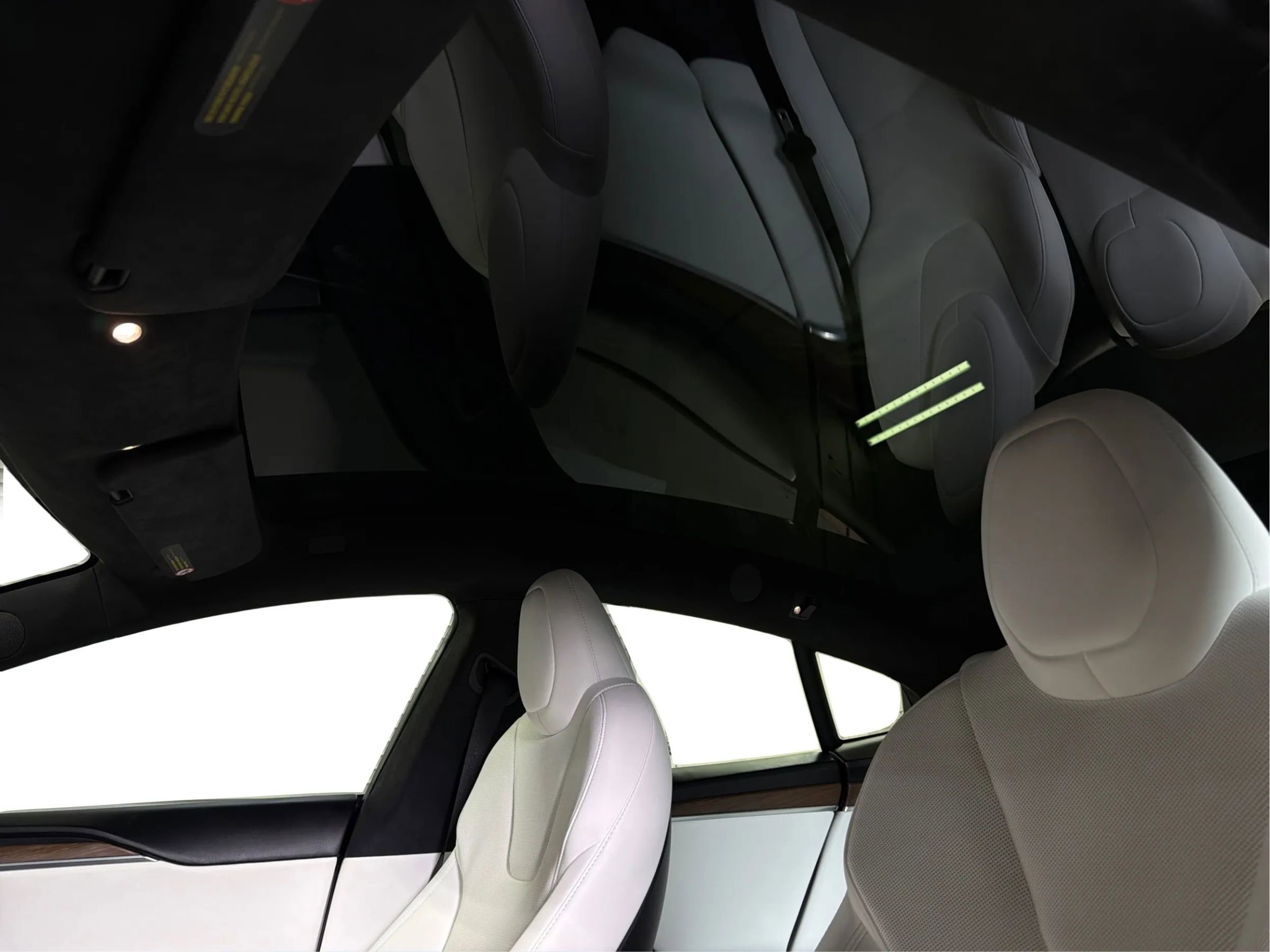 Used 2023 Tesla Model S Standard Range image 18