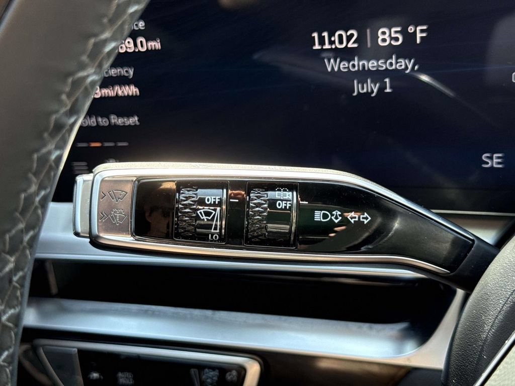 Certified 2025 Cadillac Lyriq Luxury w/ LPO, Floor Liner Package AWD/4WD image 39