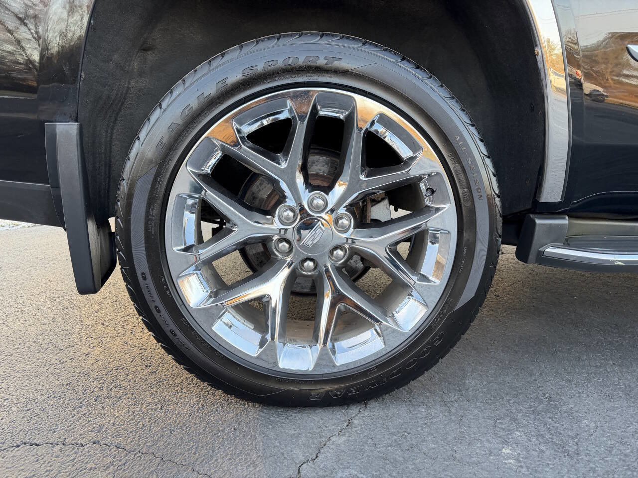 Used 2016 Cadillac Escalade Premium image 7