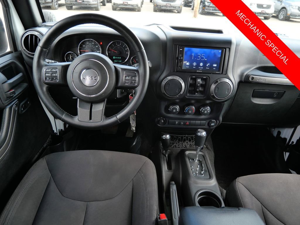 Used 2015 Jeep Wrangler Unlimited Sport AWD/4WD image 14