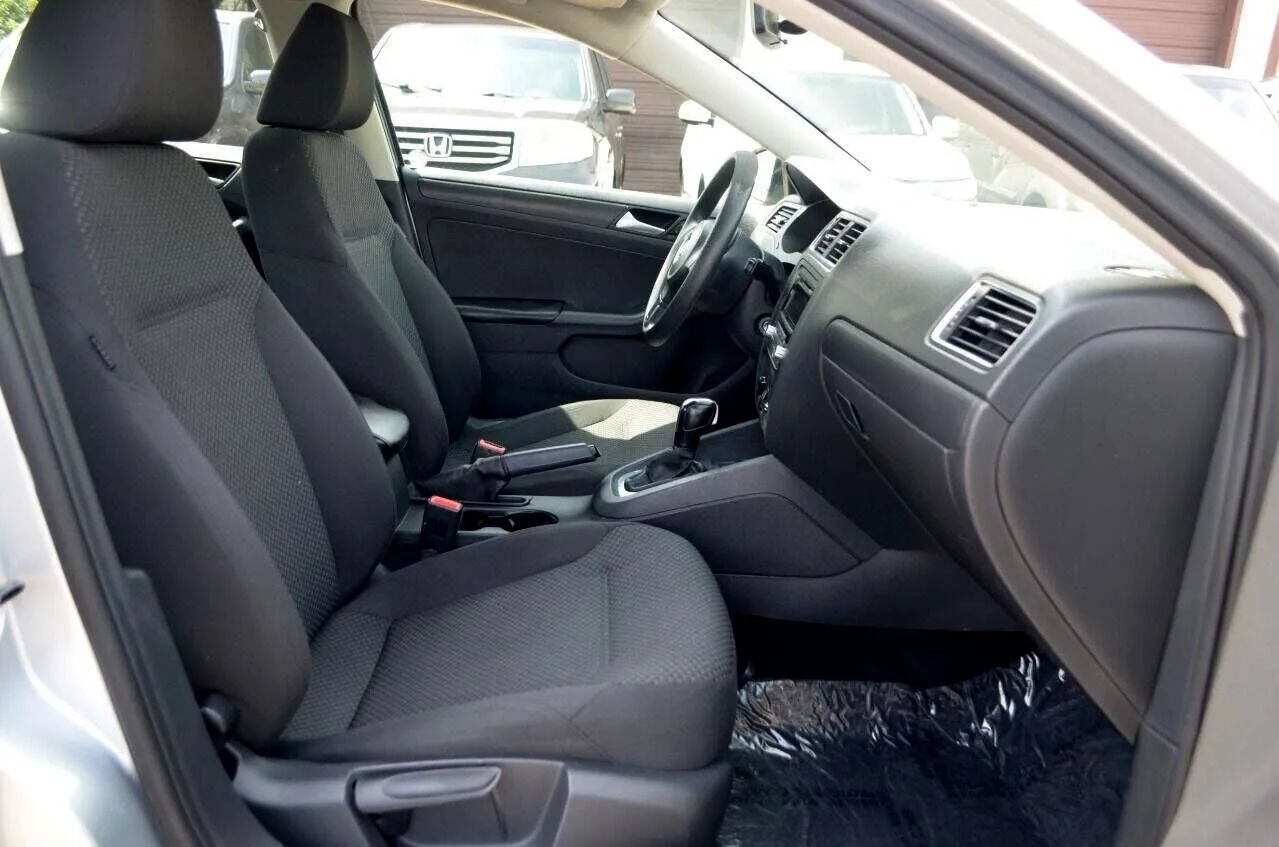 Used 2014 Volkswagen Jetta S FWD image 19