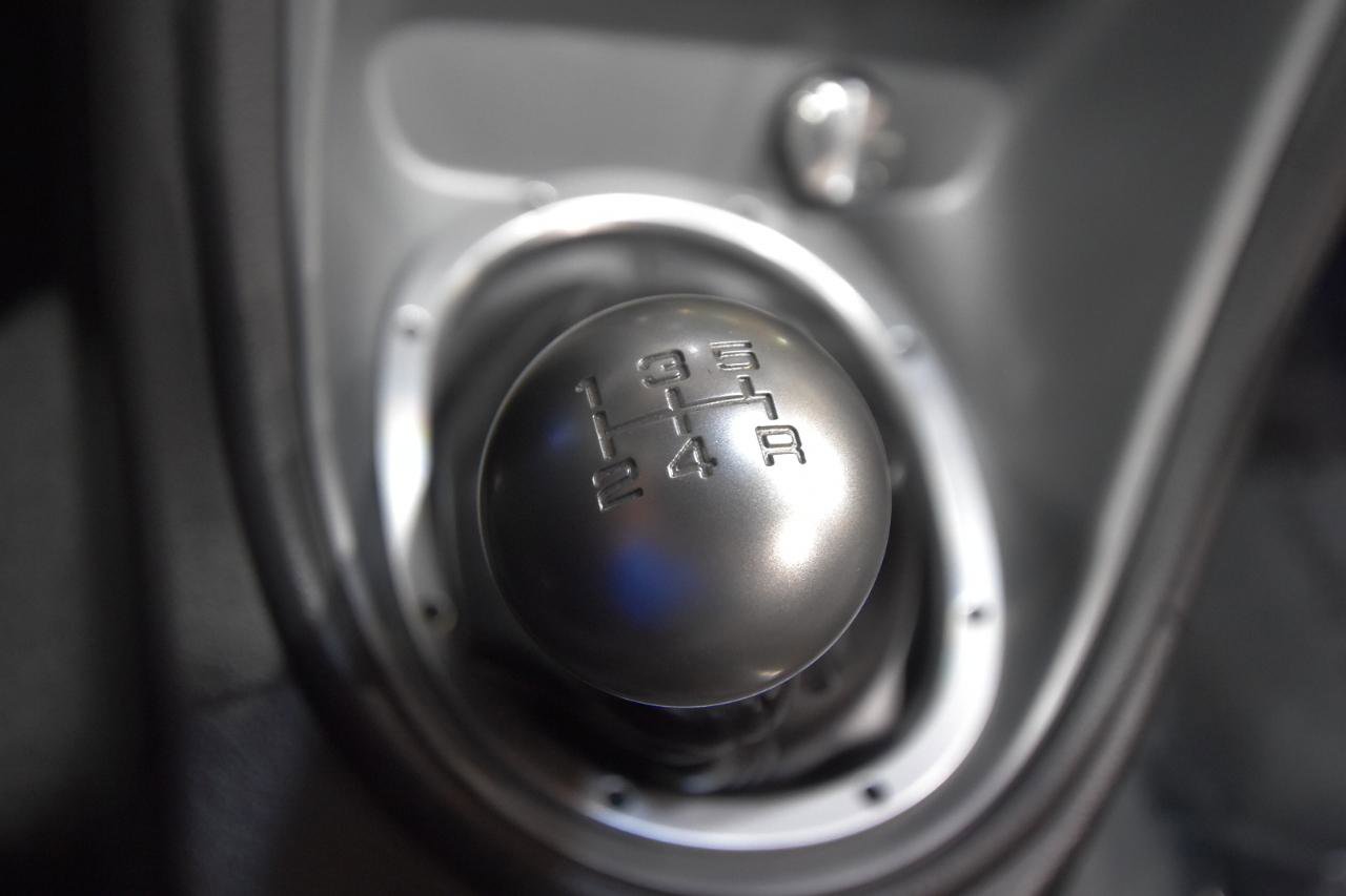 Used 2004 Ford Mustang Mach 1 RWD image 29