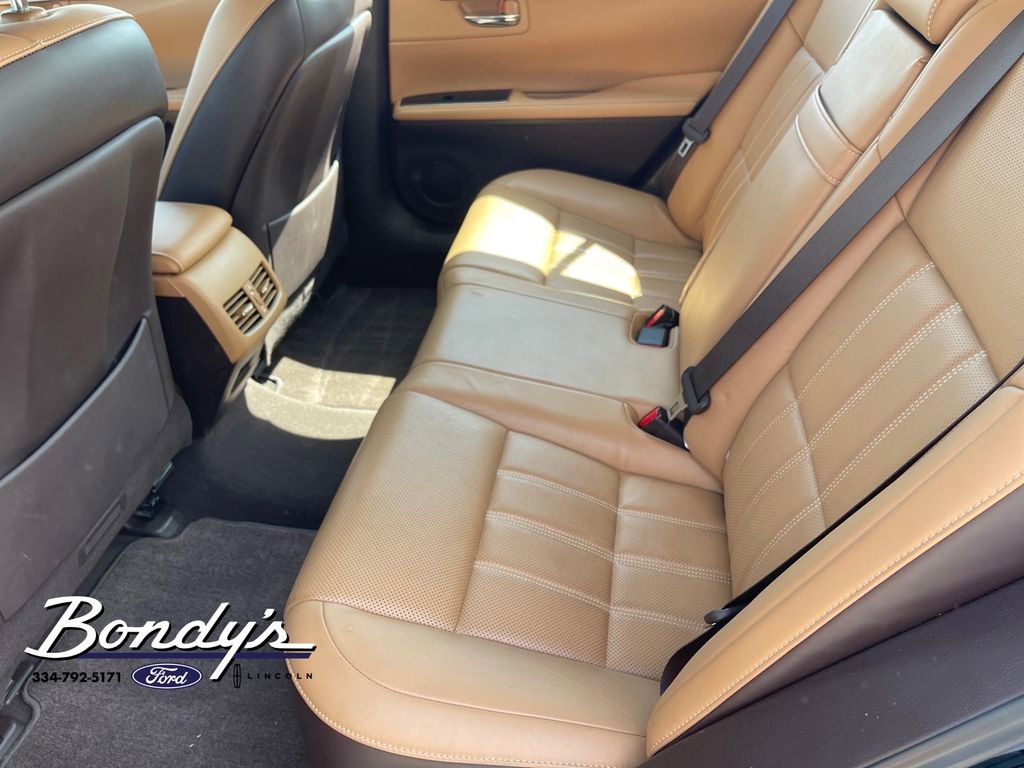 Used 2017 Lexus ES 350 w/ Luxury Package image 11