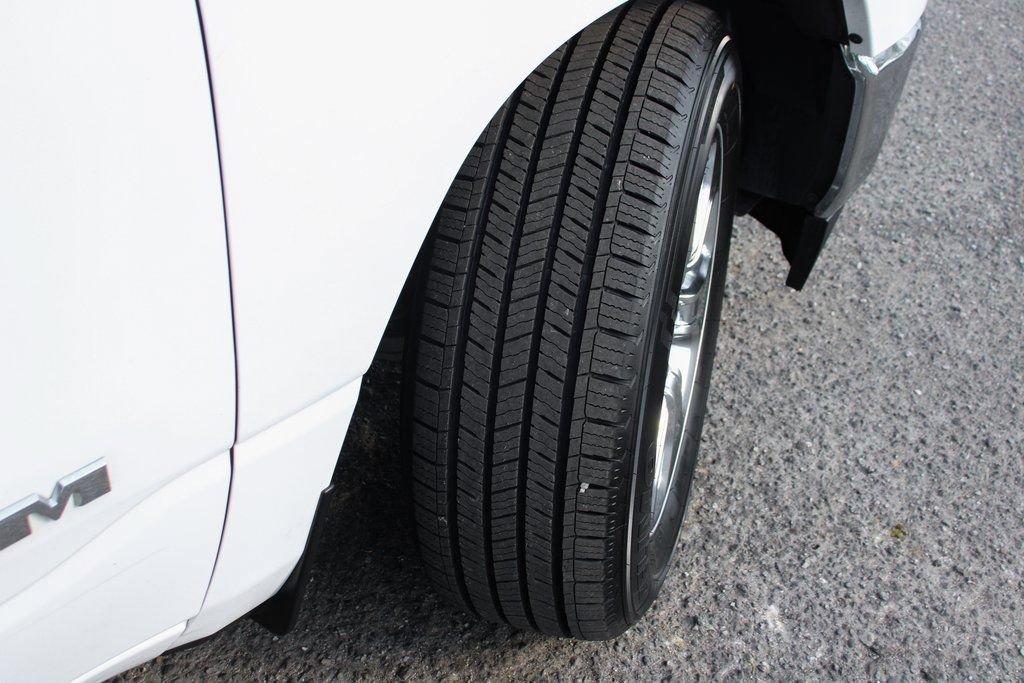 Used 2022 RAM 1500 Big Horn AWD/4WD image 42