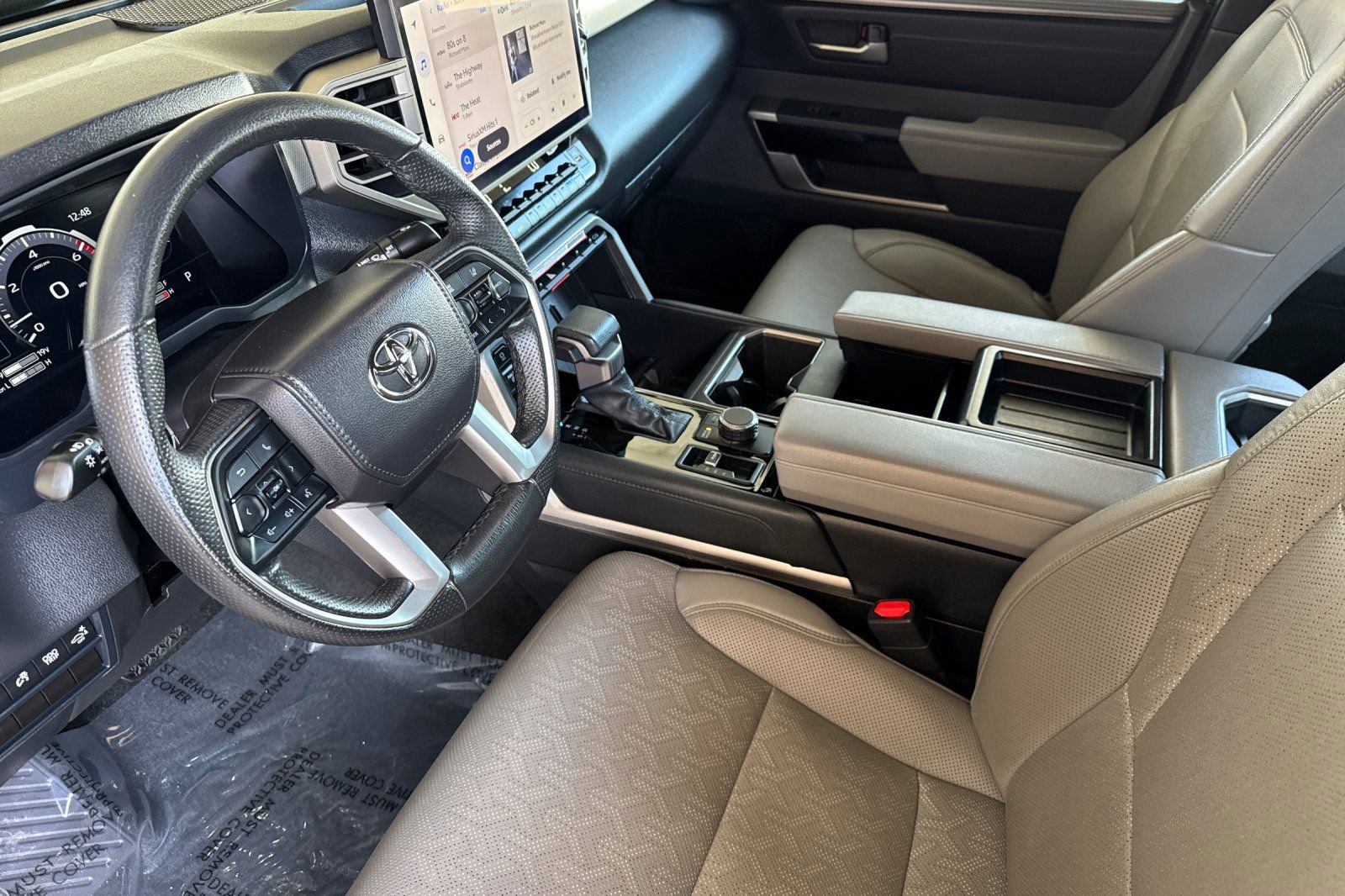 Used 2025 Toyota Tundra Limited image 10