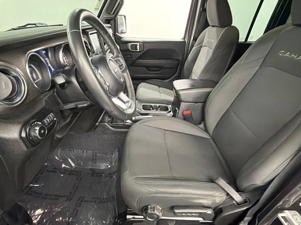 Used 2019 Jeep Wrangler Unlimited Sahara AWD/4WD image 20