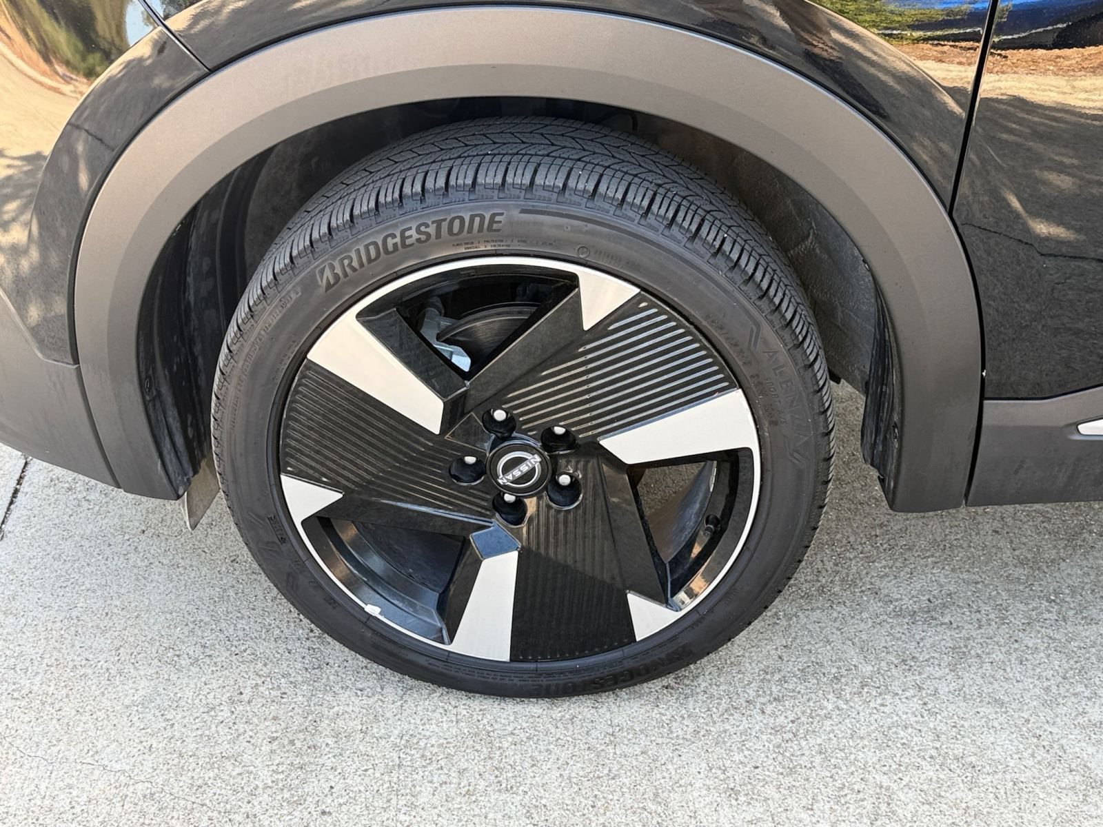 Used 2026 Nissan Kicks SR AWD/4WD image 30