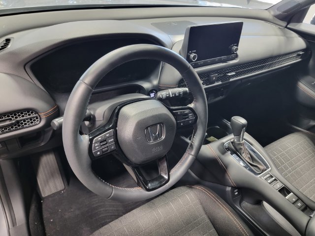 Certified 2024 Honda HR-V Sport image 11