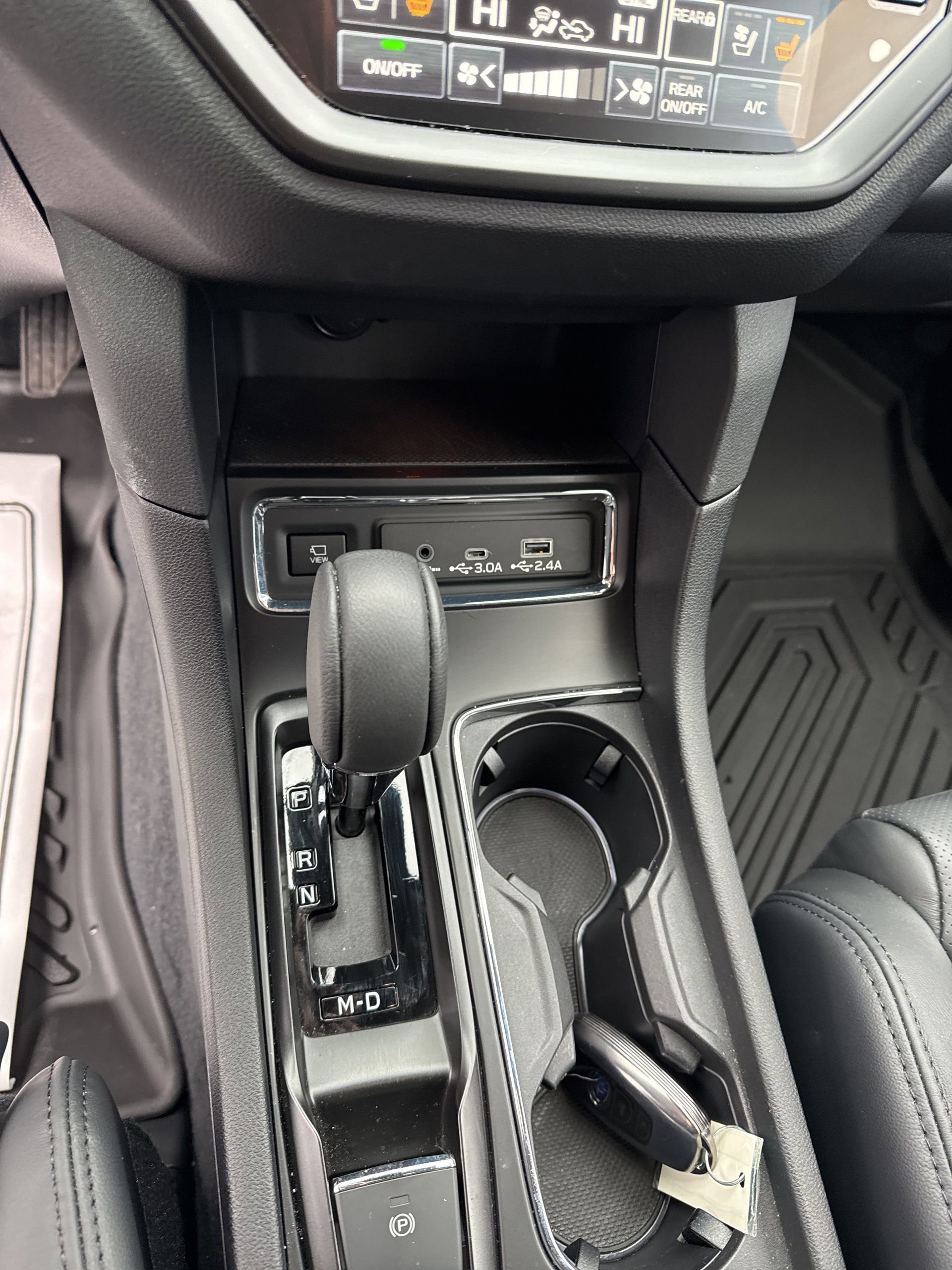 Used 2025 Subaru Ascent Bronze Edition image 14