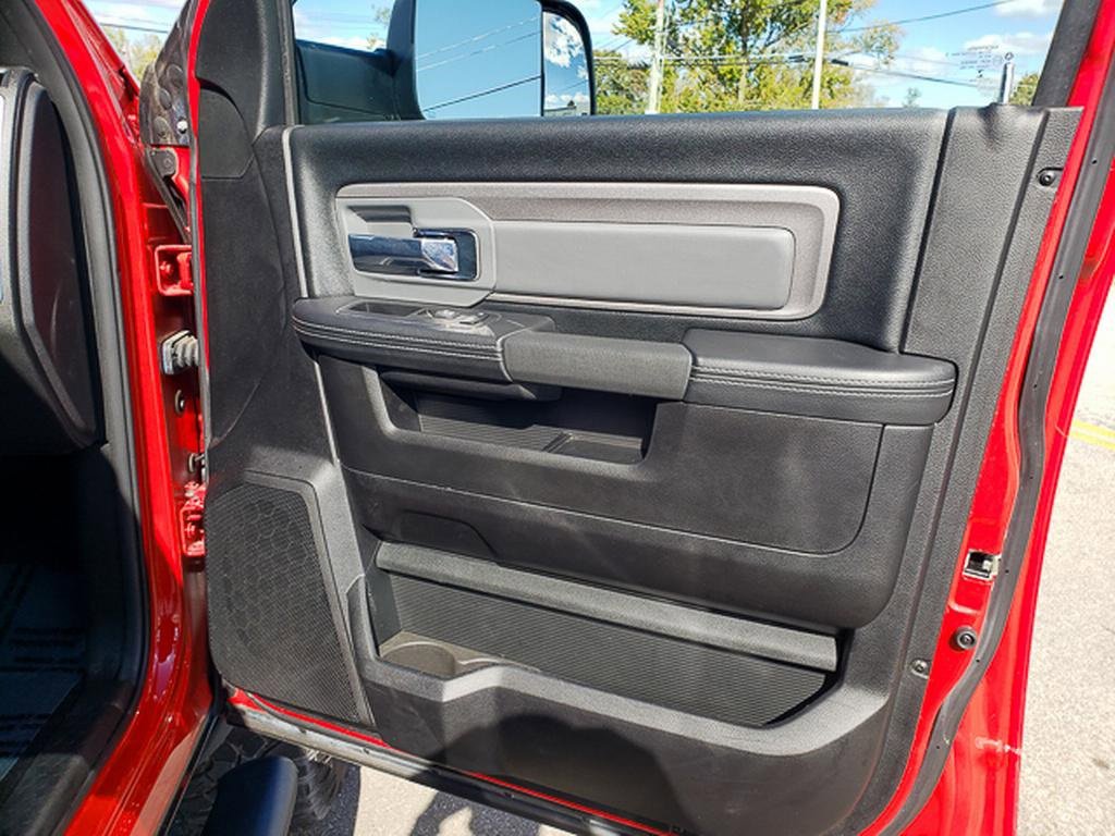 Used 2017 RAM 2500 Power Wagon w/ Leather & Luxury Group image 29