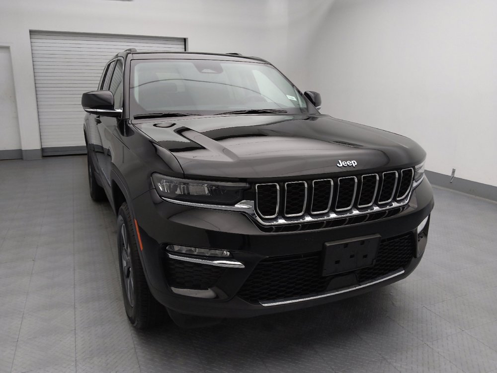 Used 2022 Jeep Grand Cherokee Limited 4xe image 14
