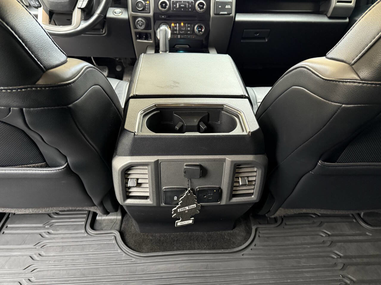 Used 2017 Ford F150 Raptor w/ Equipment Group 802A Luxury image 86