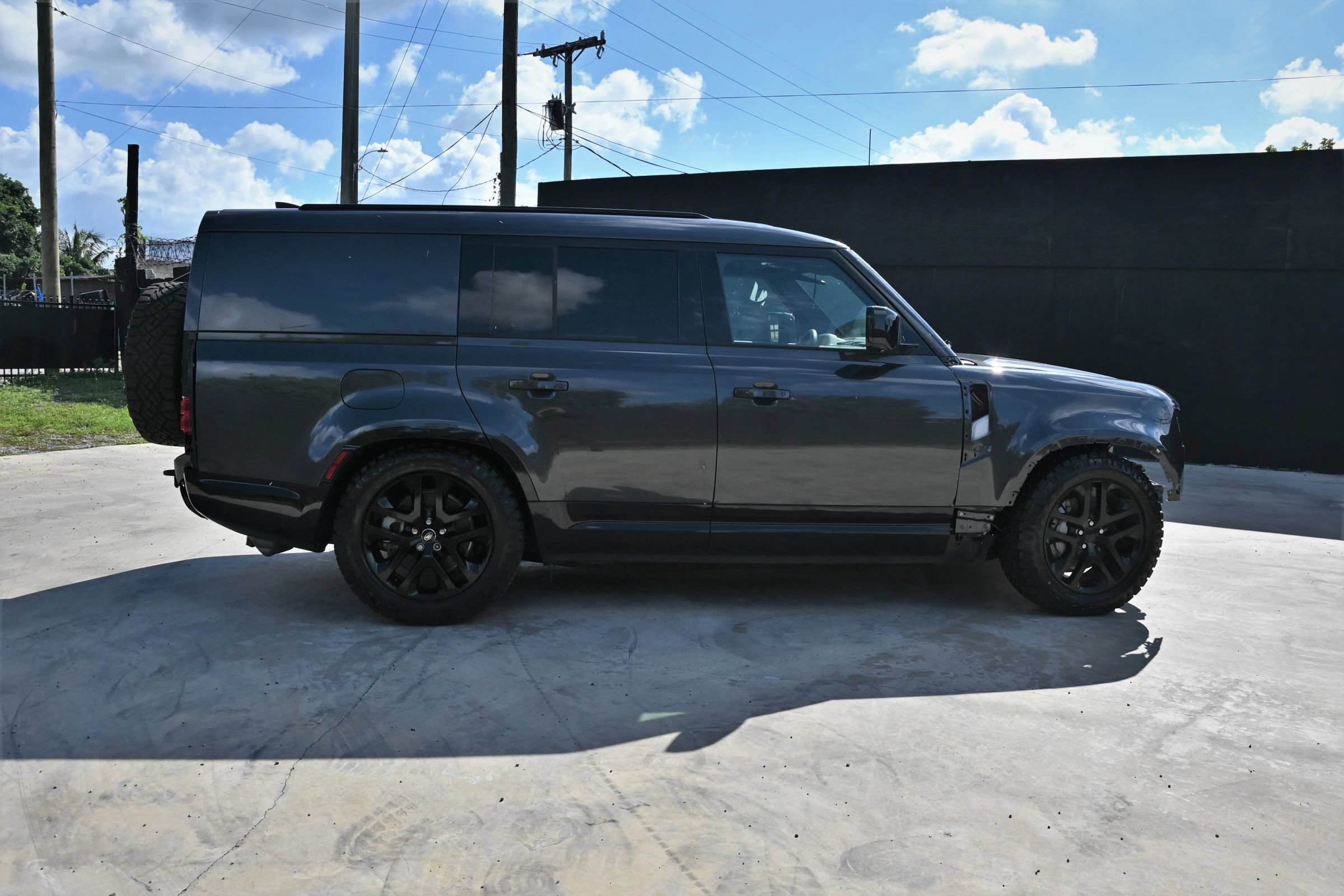 Used 2024 Land Rover Defender 130 Outbound AWD/4WD image 5