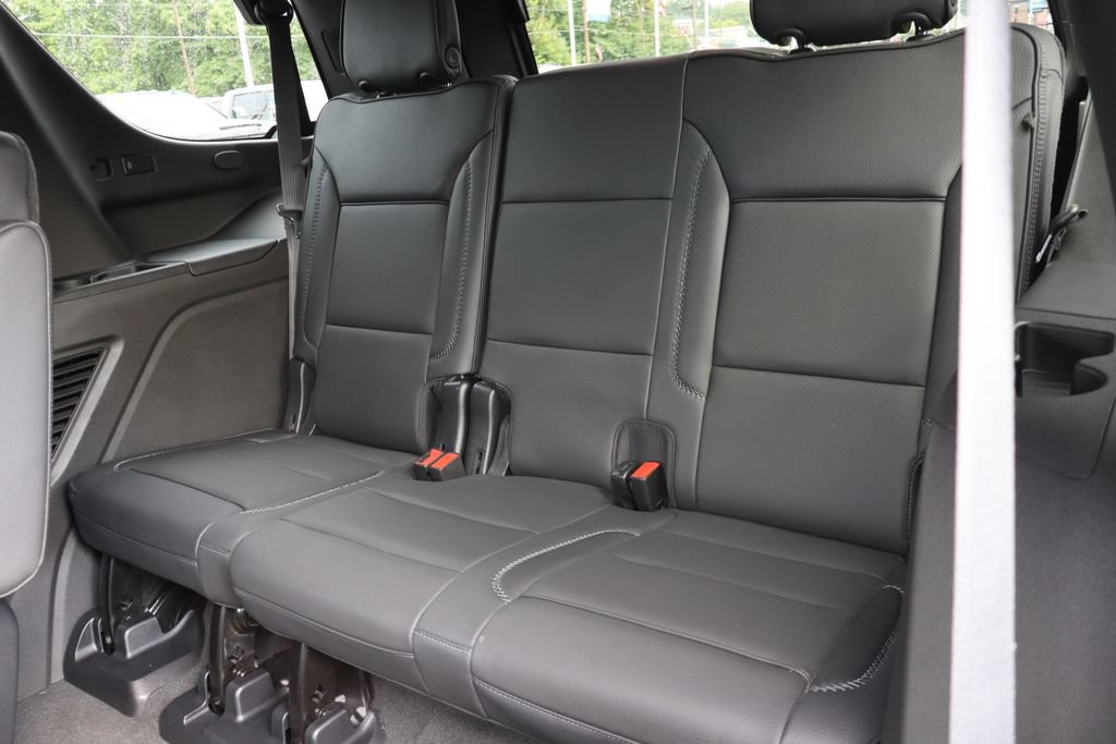 Used 2021 GMC Yukon Denali w/ Denali Premium Package AWD/4WD image 27
