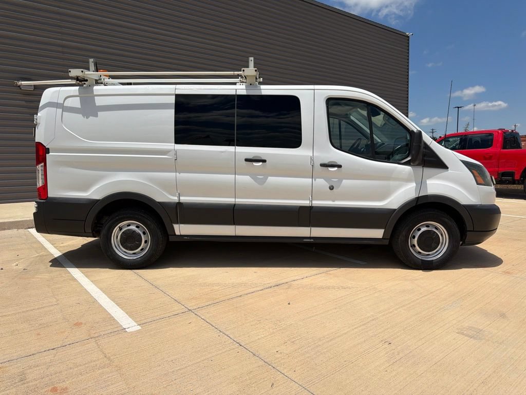 Used 2016 Ford Transit 150 130 Low Roof RWD image 2