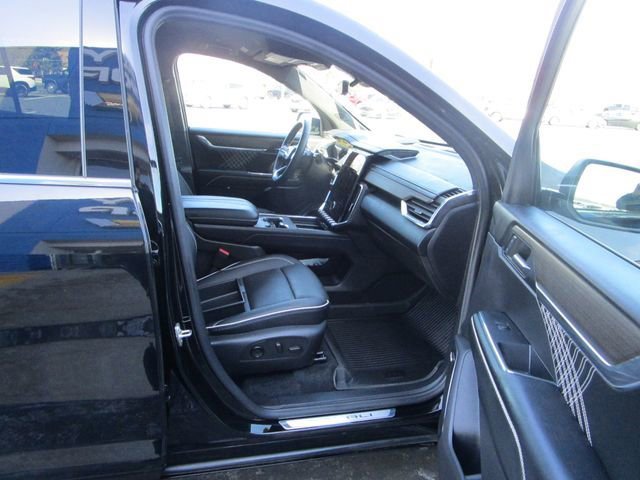 Certified 2024 GMC Acadia Denali w/ Super Cruise Package image 26