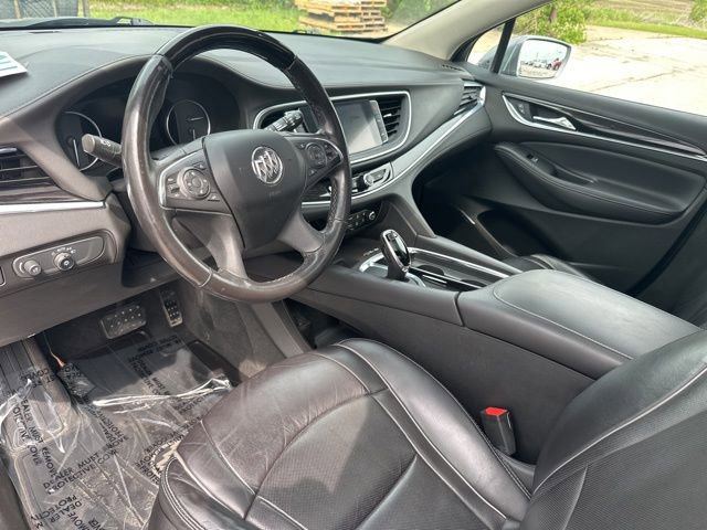 Used 2019 Buick Enclave Avenir w/ Avenir Technology Package AWD/4WD image 39
