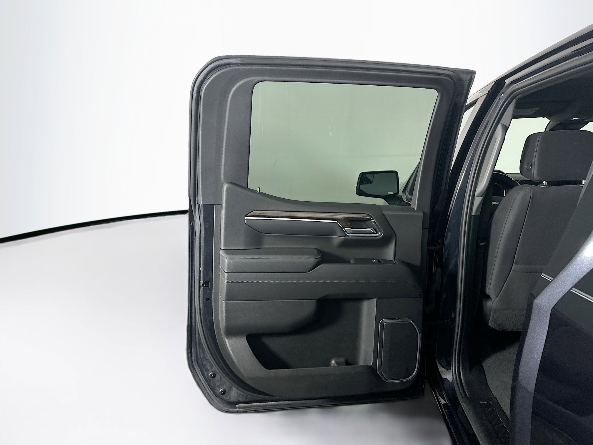 Used 2022 Chevrolet Silverado 1500 LT image 26