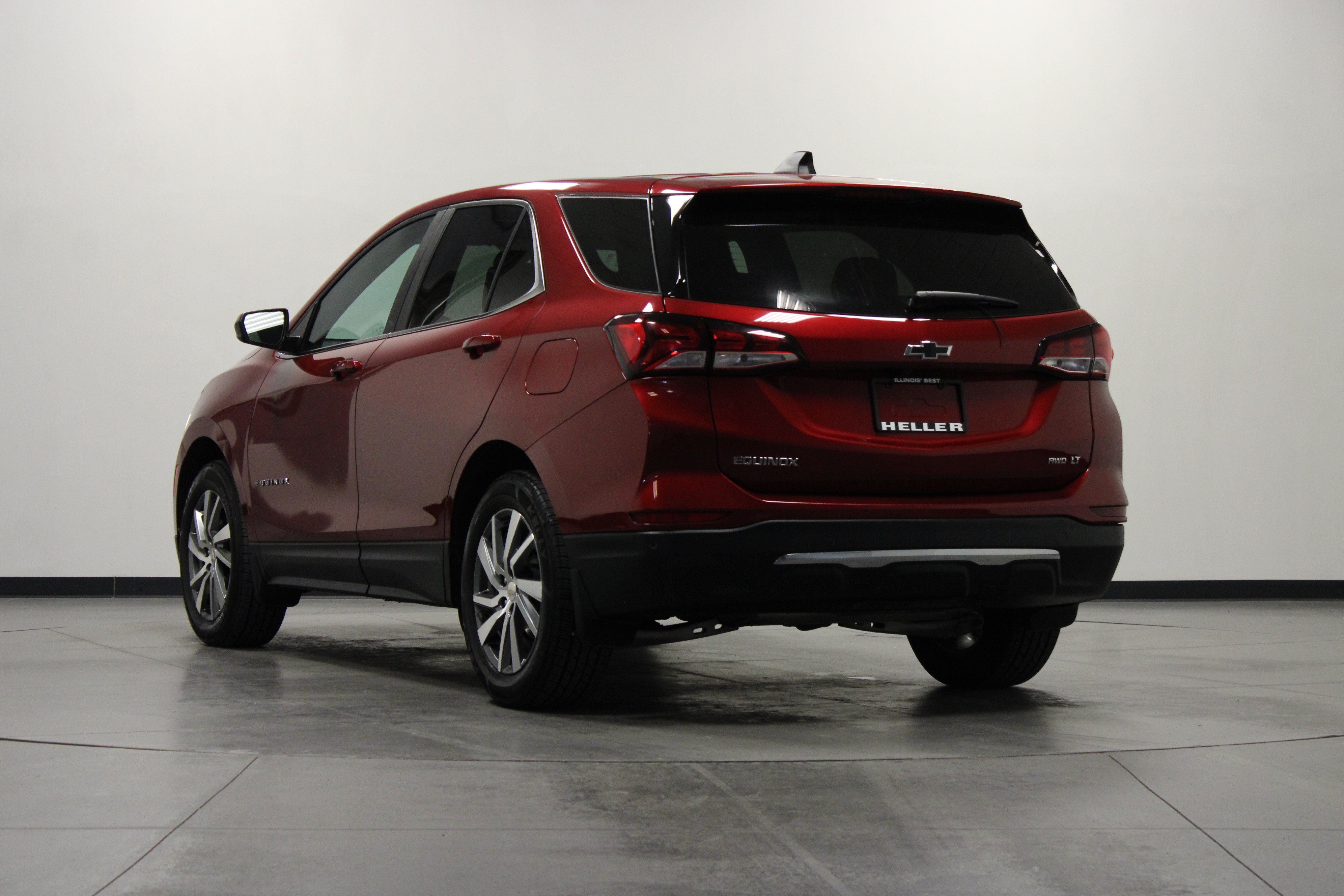 Used 2024 Chevrolet Equinox LT AWD/4WD image 6