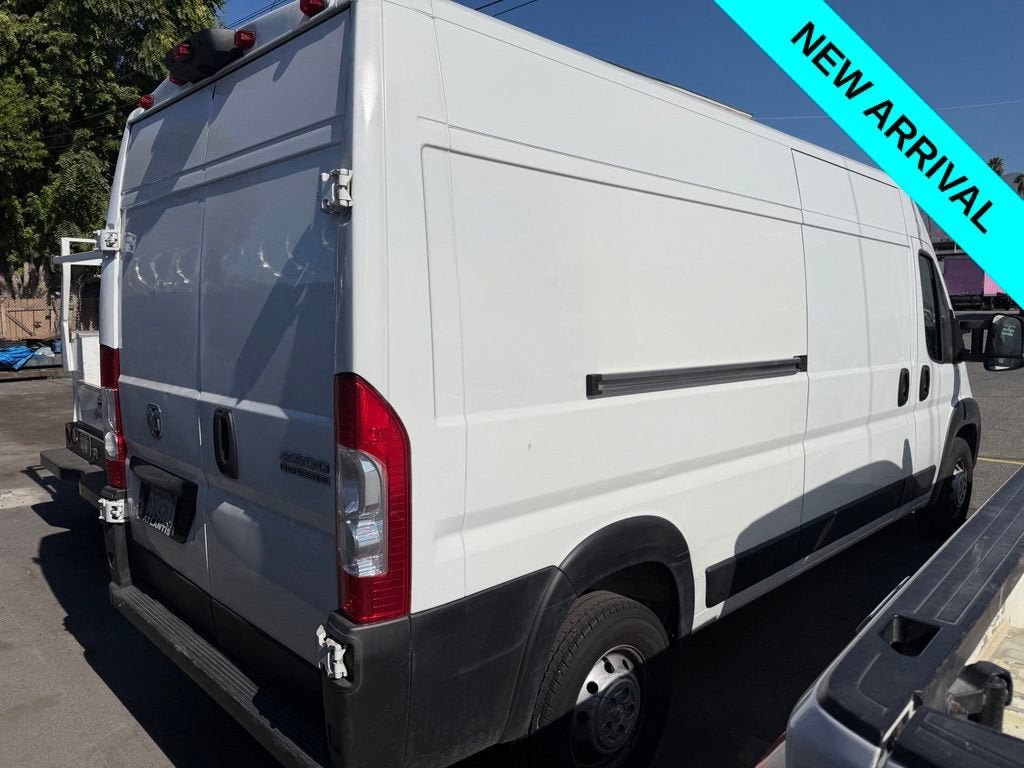 Used 2023 RAM ProMaster 2500 FWD image 3
