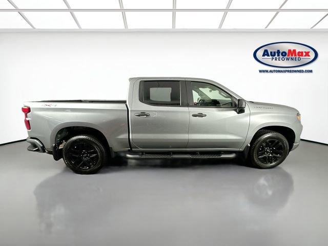 Used 2023 Chevrolet Silverado 1500 Custom image 9