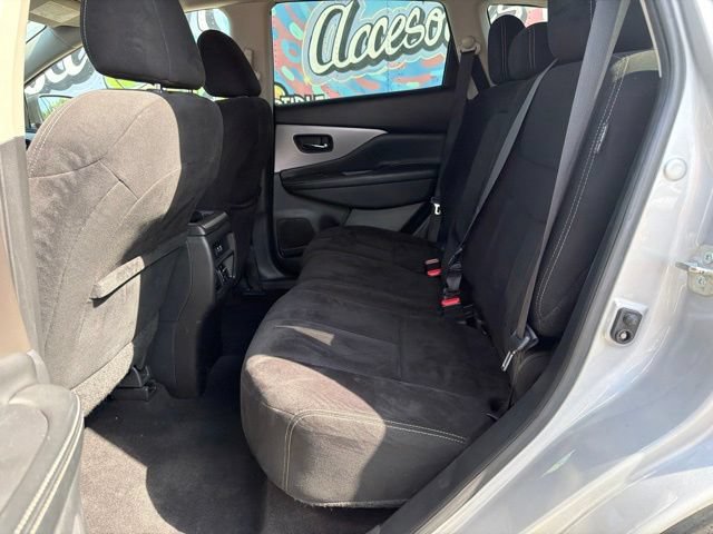 Used 2020 Nissan Murano SV FWD image 17