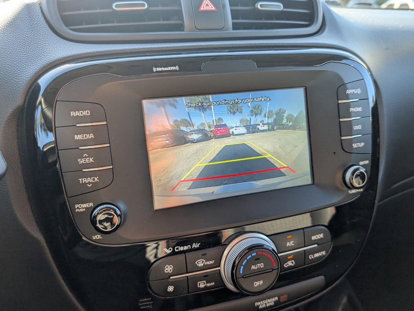 Used 2018 Kia Soul ! image 35