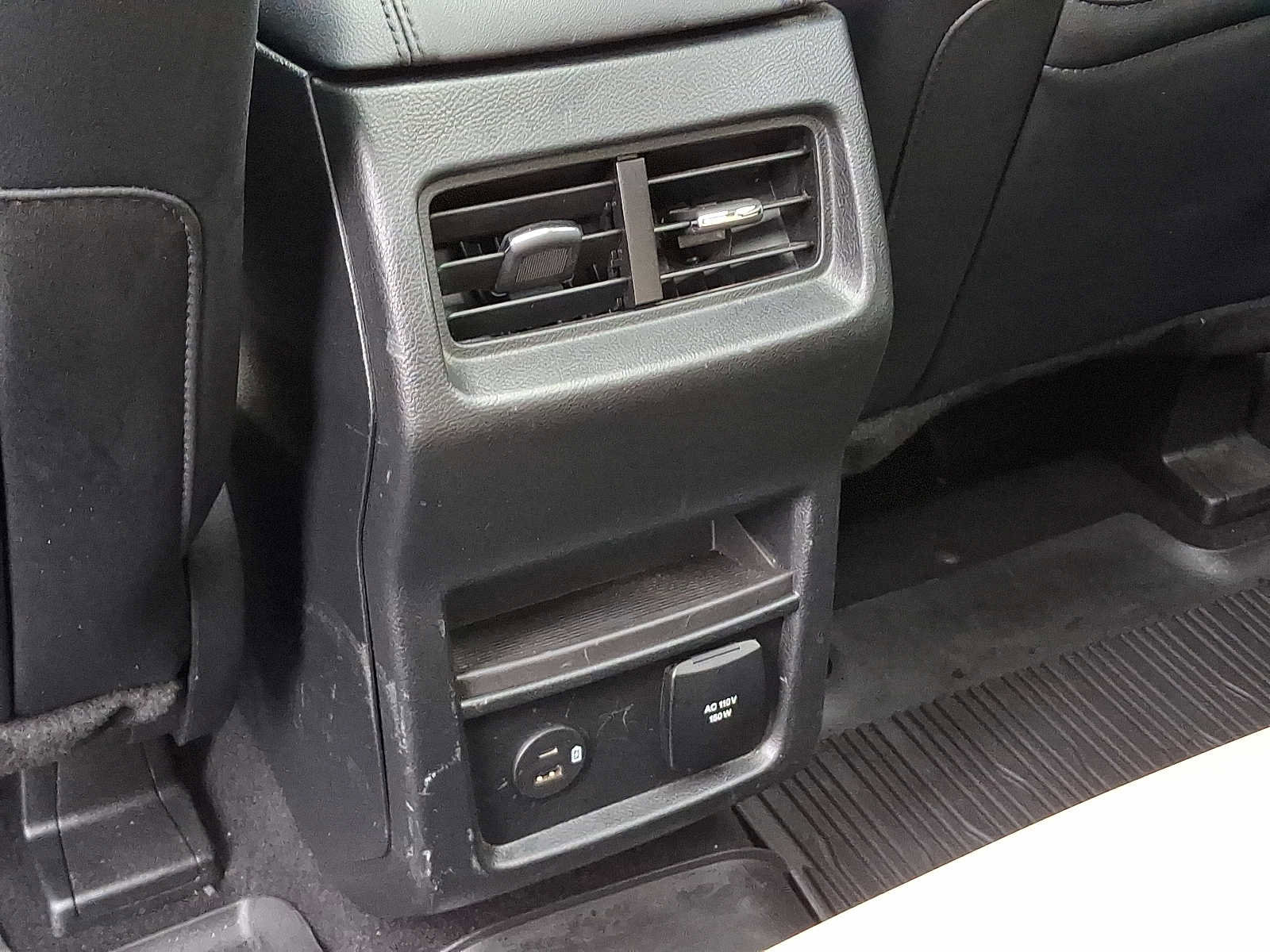 Used 2022 Ford Edge SEL w/ Convenience Package image 12