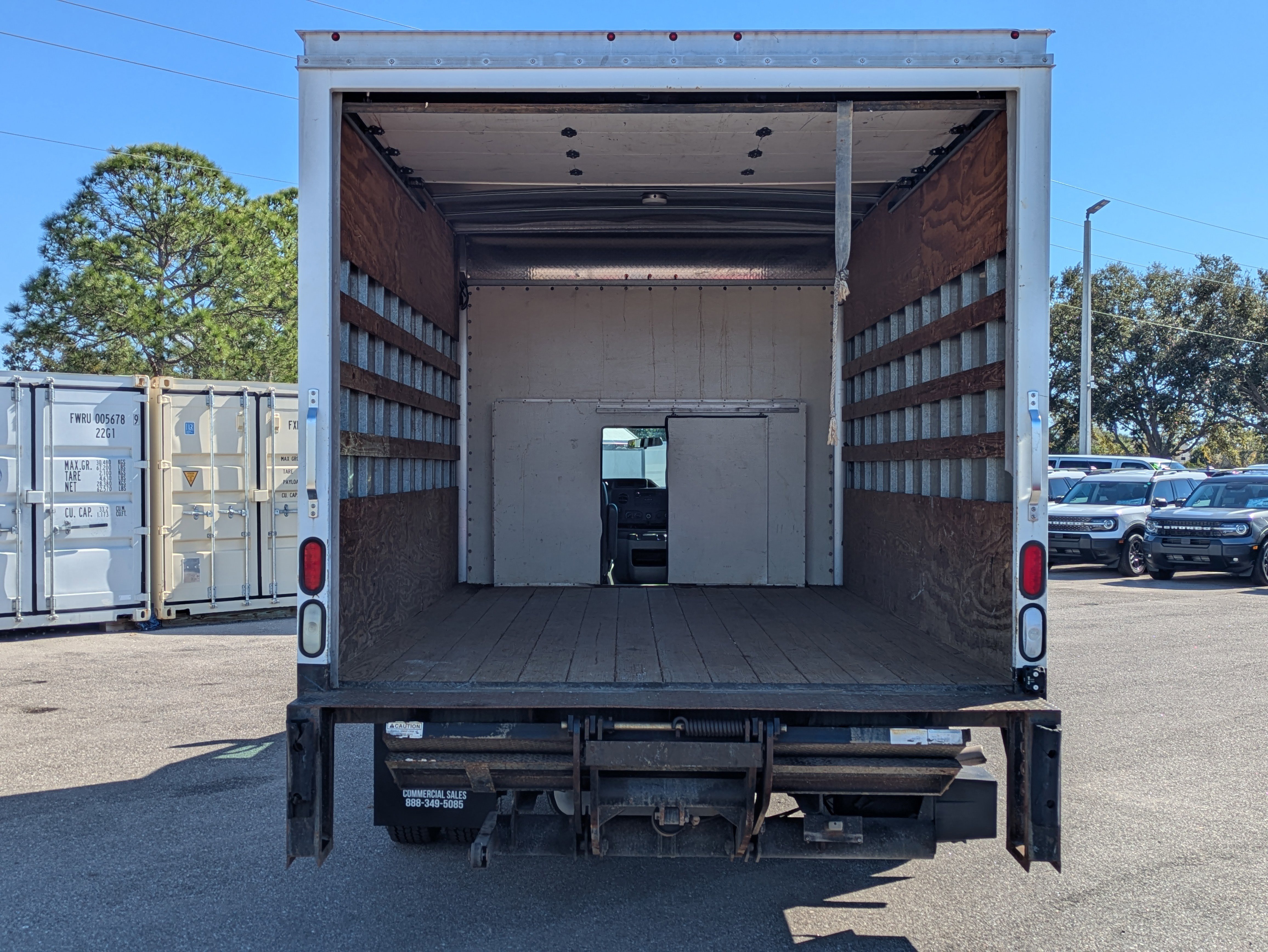 Used 2013 Ford E-350 and Econoline 350 Super Duty w/ Payload Pkg image 13