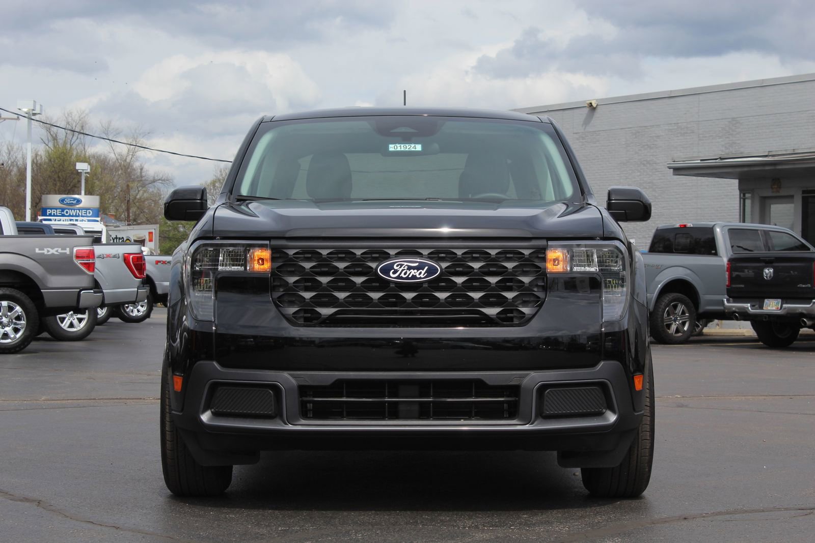 New 2025 Ford Maverick XLT w/ Equipment Group 301A image 2