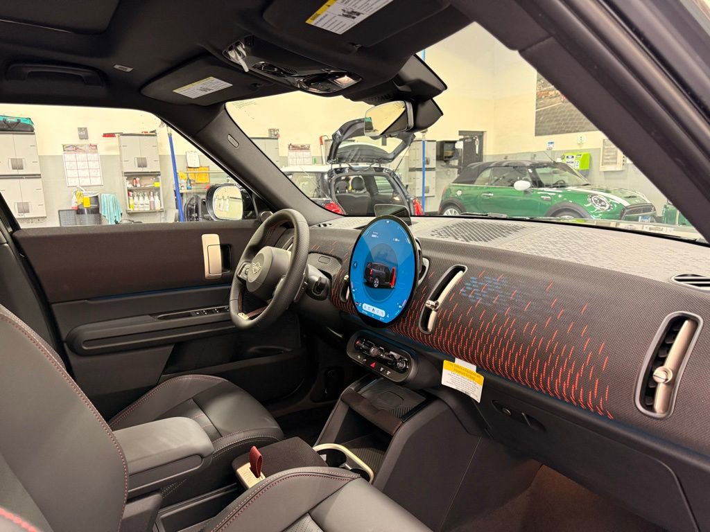 Used 2026 MINI Cooper Countryman S w/ Comfort Package Max image 28