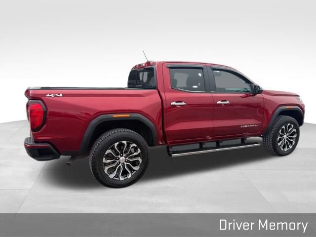 Used 2024 GMC Canyon Denali image 15