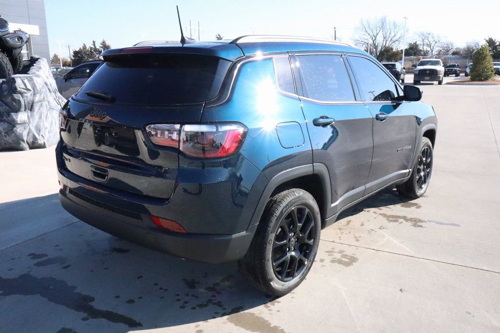 New 2026 Jeep Compass Latitude AWD/4WD image 20