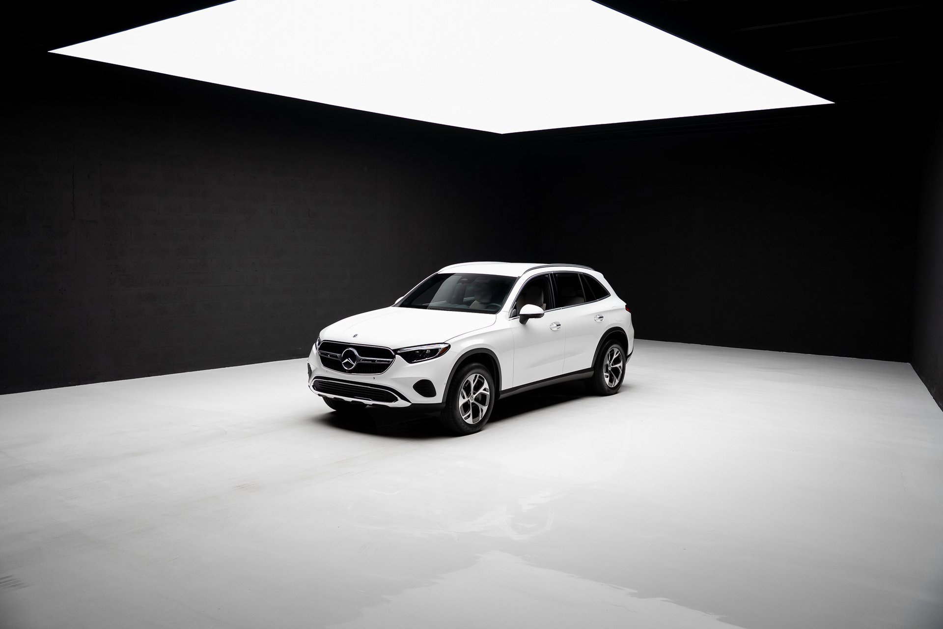 Used 2025 Mercedes-Benz GLC 350e 4MATIC image 80