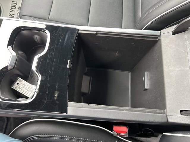 Used 2025 Buick Enclave Preferred image 21