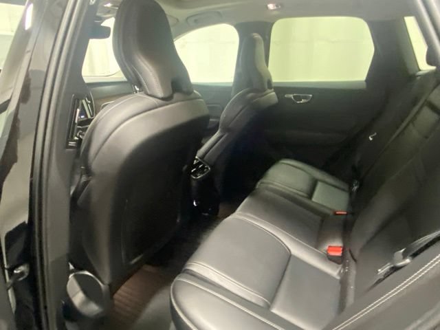 Used 2019 Volvo XC60 T6 Inscription w/ Protection Package Premier AWD/4WD image 13