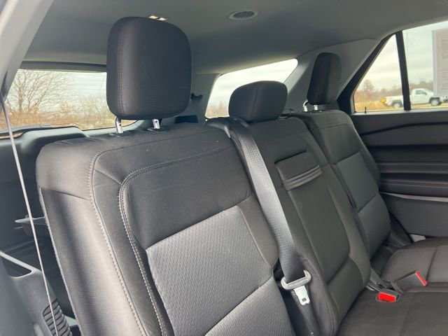 Used 2022 Ford Explorer XLT image 46