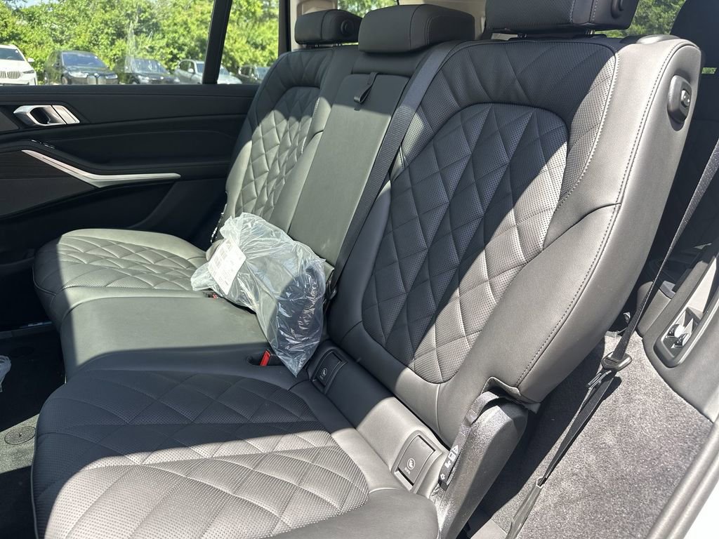 Certified 2026 BMW X7 xDrive40i image 29