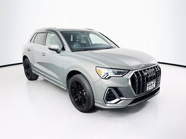 Used 2021 Audi Q3 2.0T Premium Plus AWD/4WD image 3