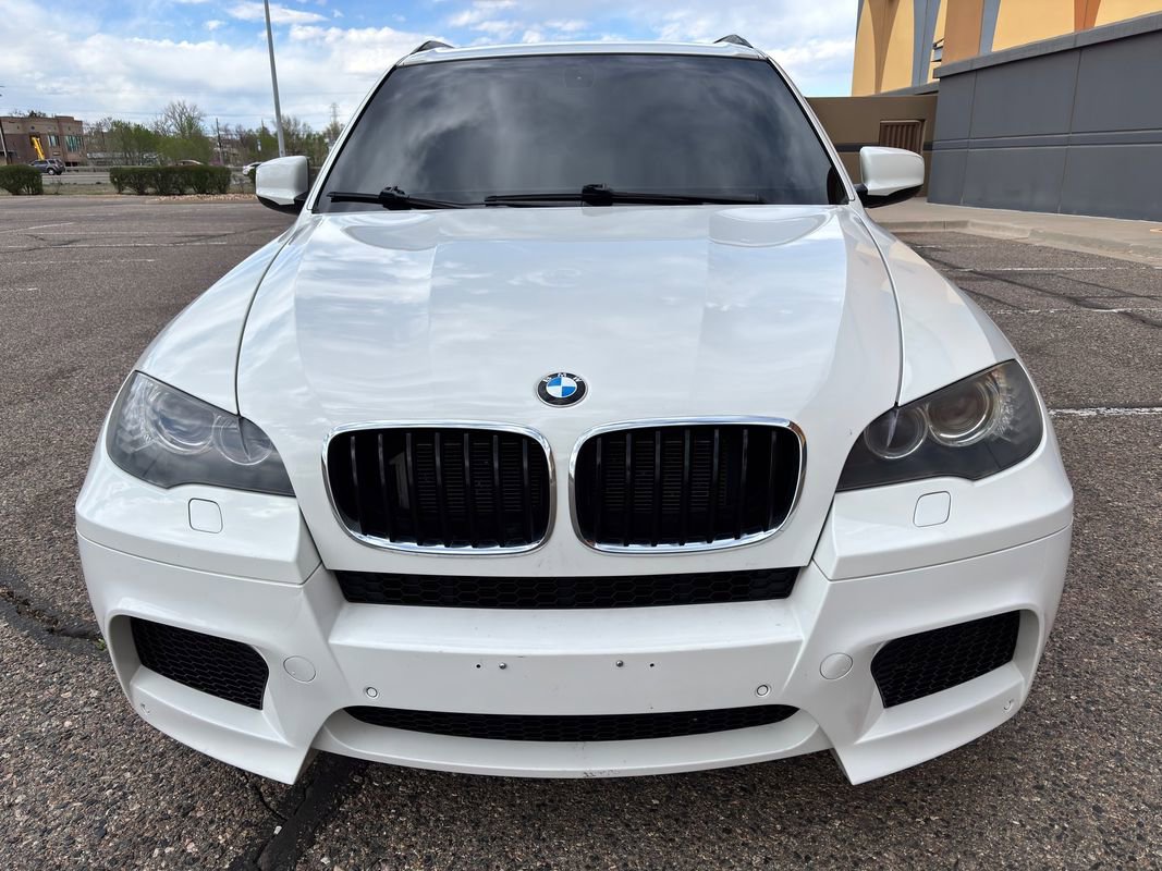 Used 2010 BMW X5 M image 3