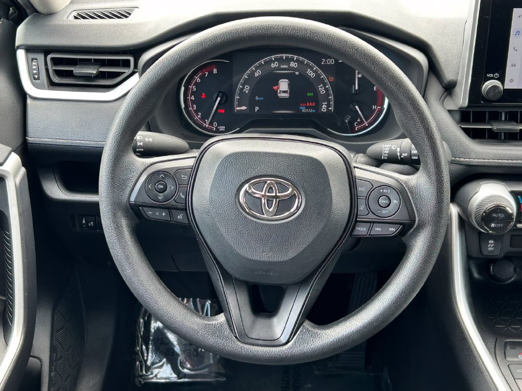 Certified 2025 Toyota RAV4 XLE FWD image 36
