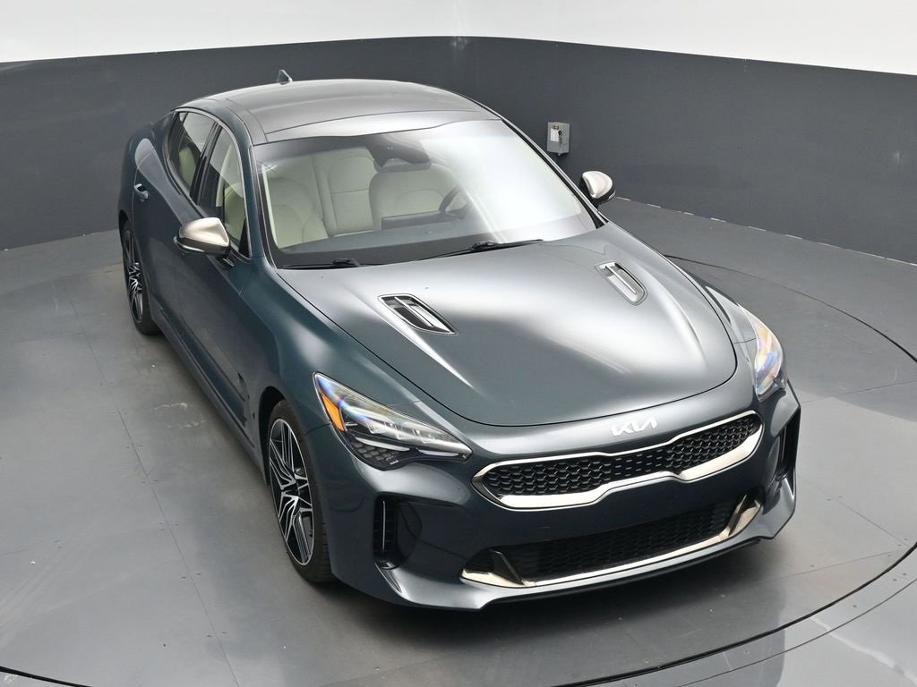 Certified 2022 Kia Stinger GT1 image 34