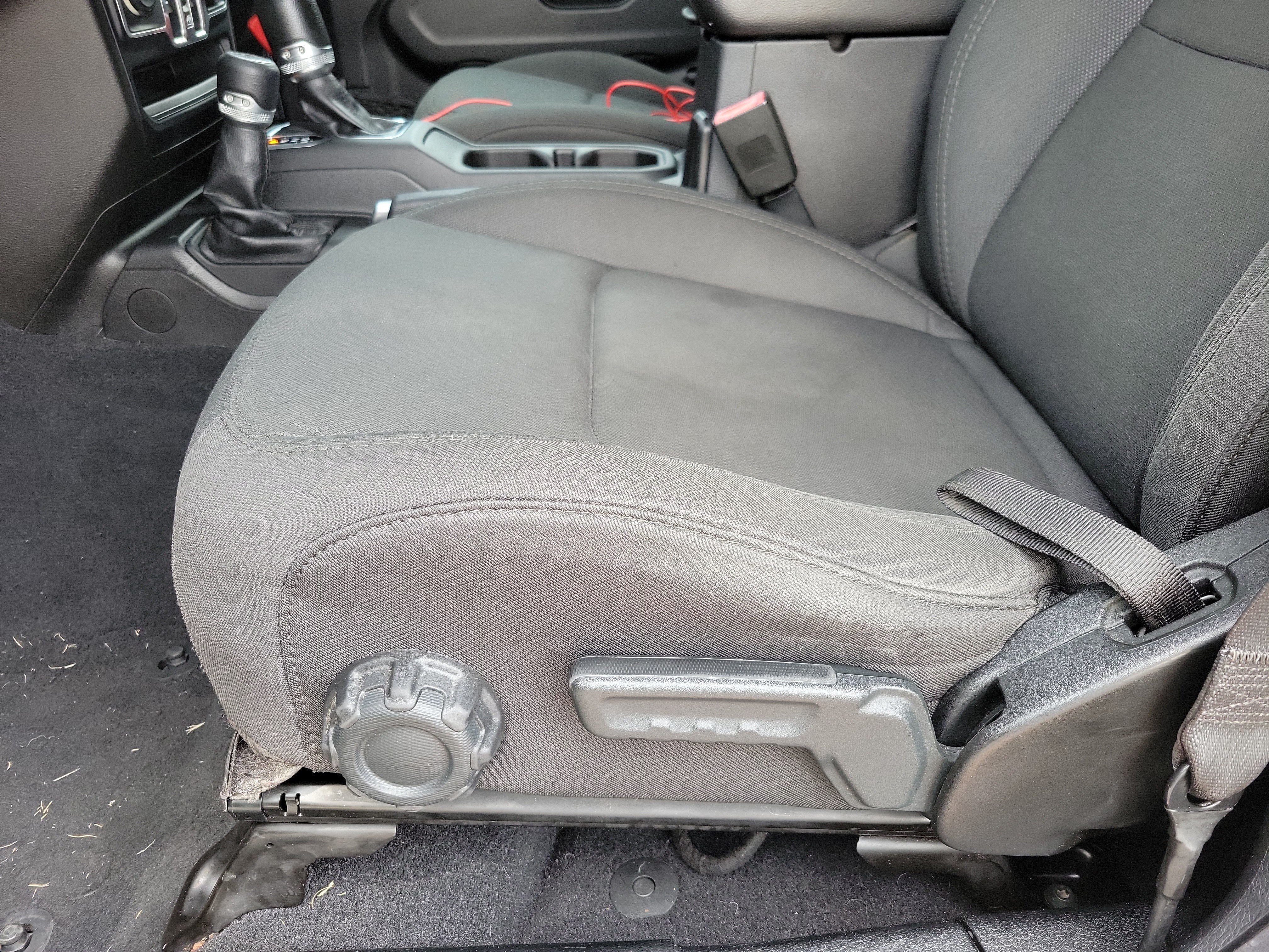 Used 2019 Jeep Wrangler Unlimited Sport S AWD/4WD image 5