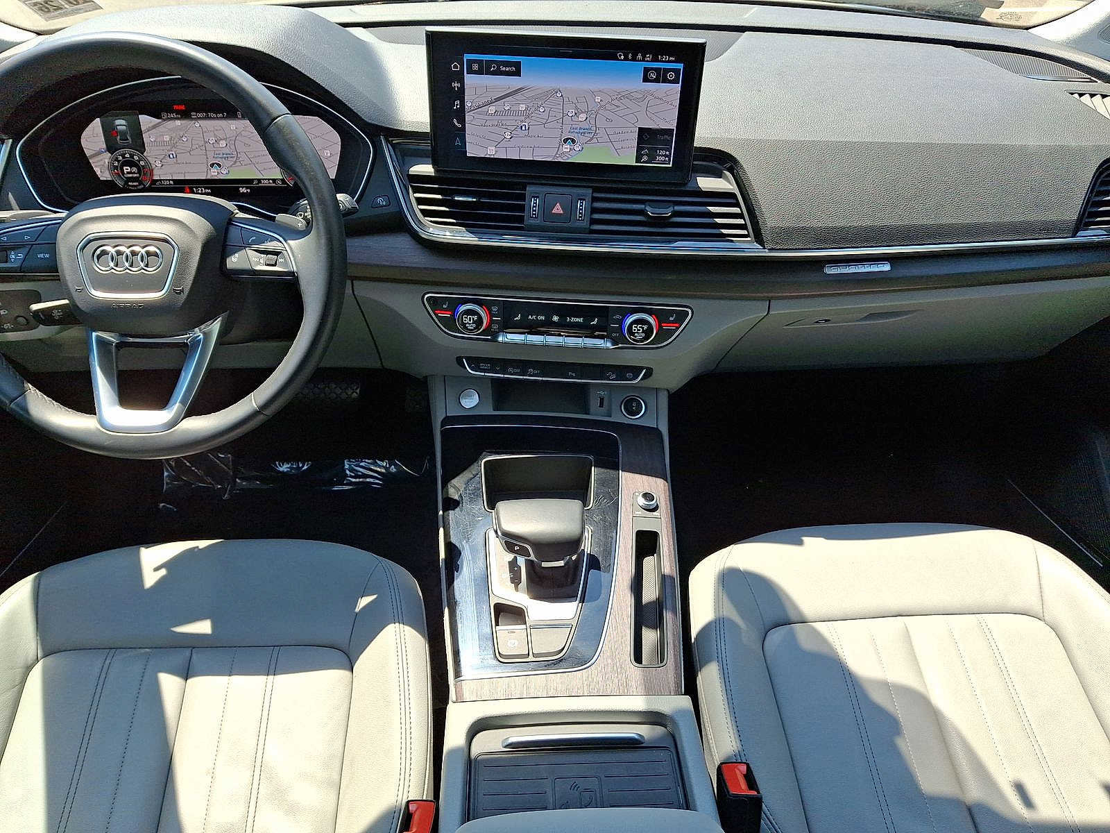 Certified 2021 Audi Q5 Premium AWD/4WD image 10