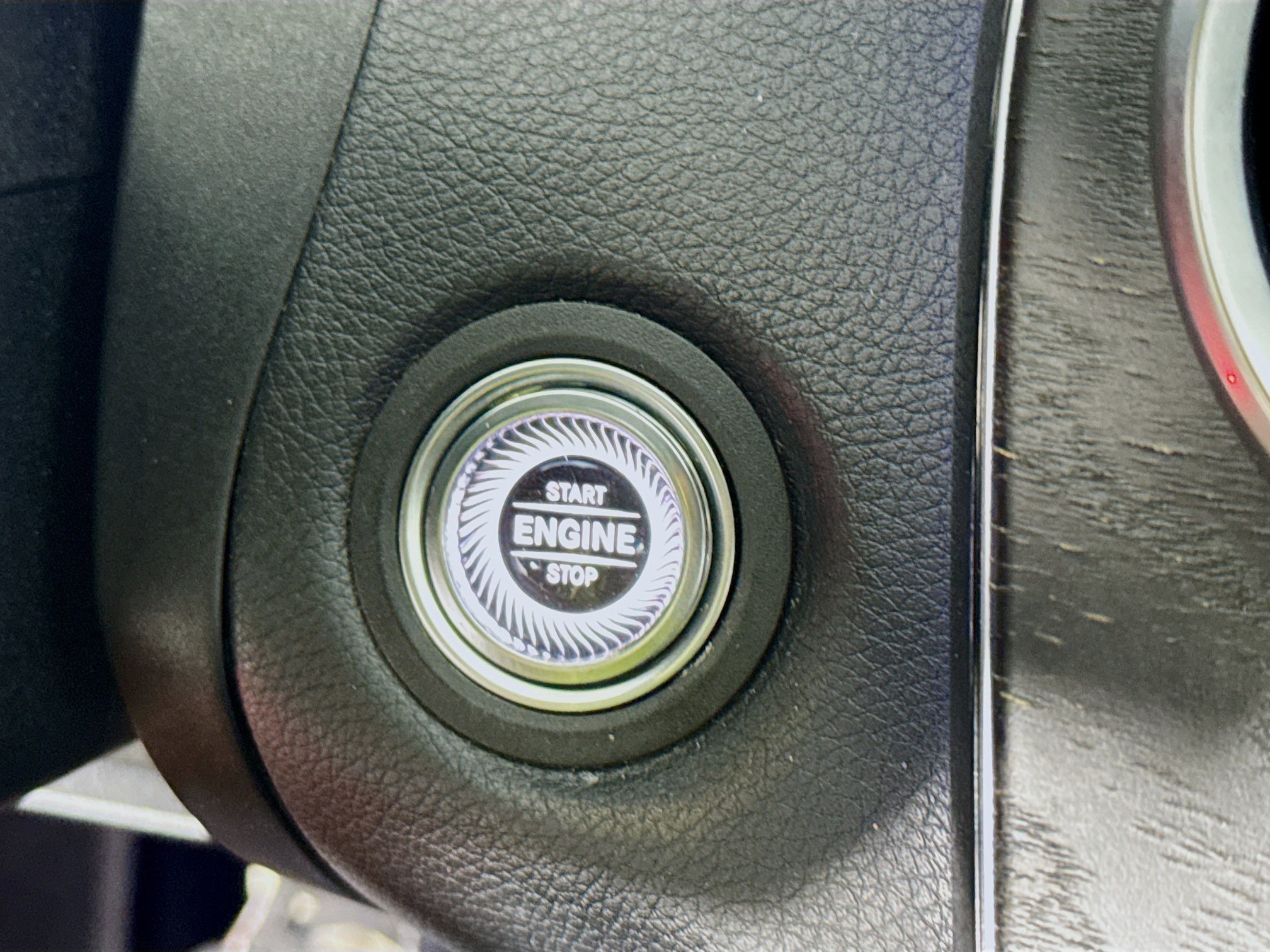 Used 2021 Mercedes-Benz C 300 Sedan image 19