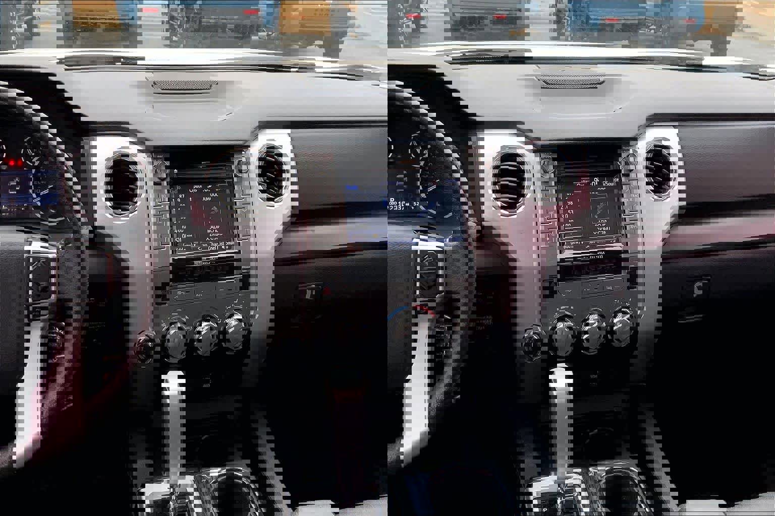 Used 2016 Toyota Tundra SR5 w/ TRD Off Road Package image 7