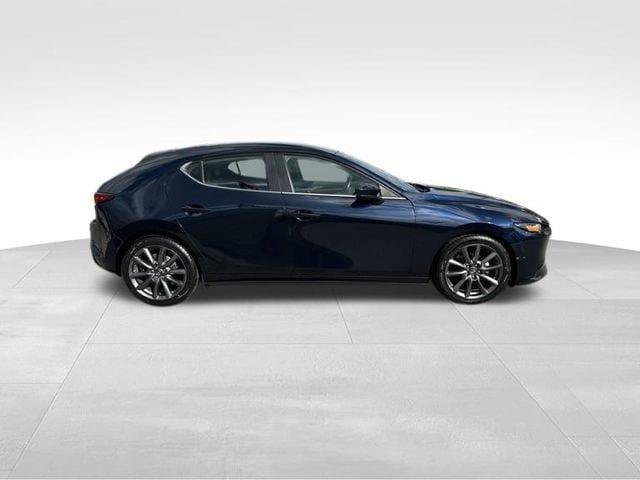 Used 2021 MAZDA MAZDA3 s image 21