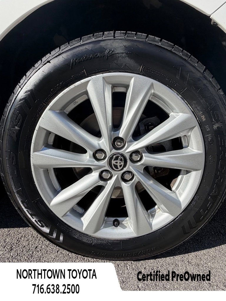 Used 2024 Toyota Corolla SE FWD image 10